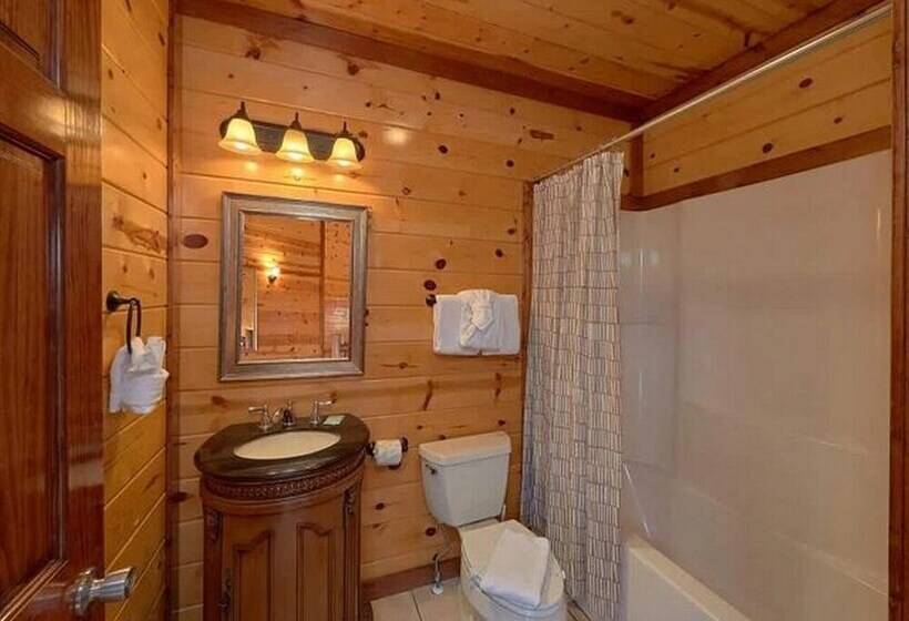 Pinnacle Pool View Lodge #625