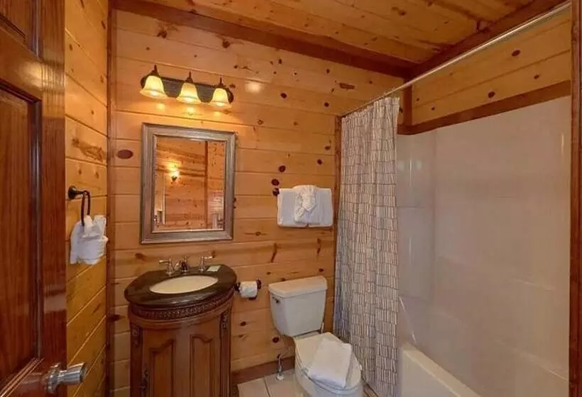 Pinnacle Pool View Lodge #625