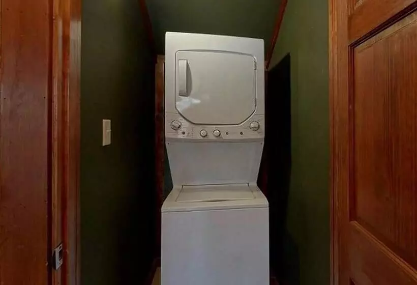 Pinnacle Pool View Lodge #625