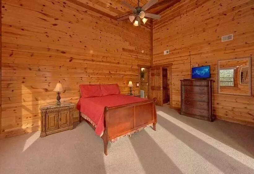 Pinnacle Pool View Lodge #625