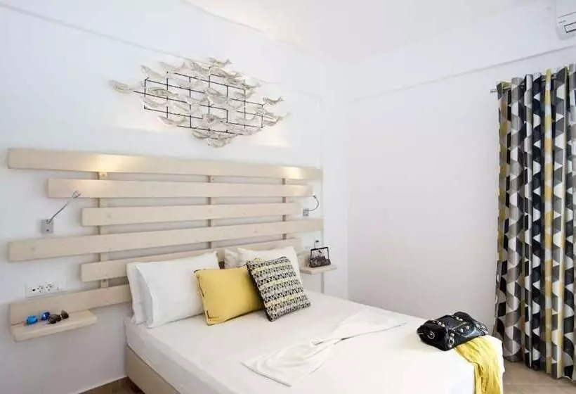 Yanna Luxury Suites