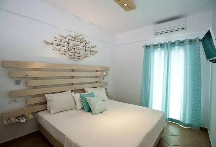 Yanna Luxury Suites