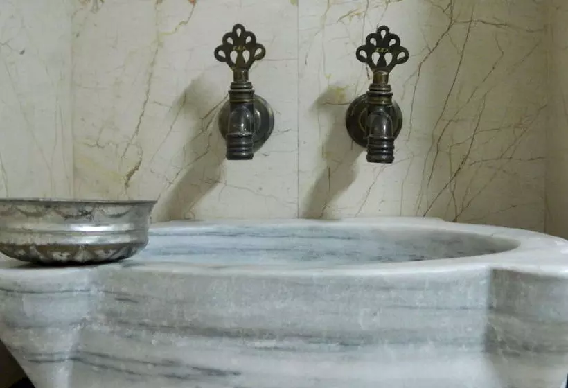 ホテル Apricot  Istanbul