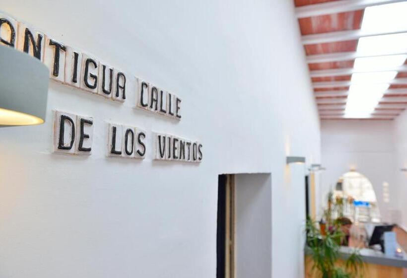 簡易ホテル El Bahía Algeciras