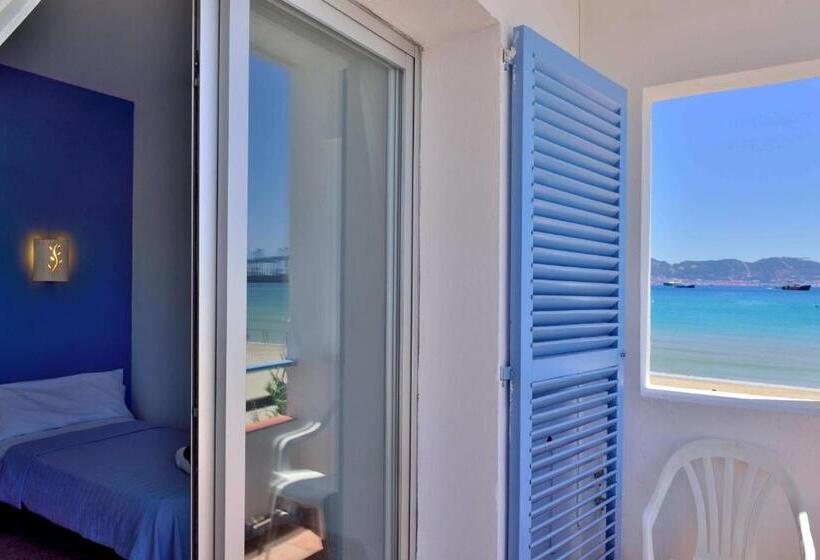 簡易ホテル El Bahía Algeciras