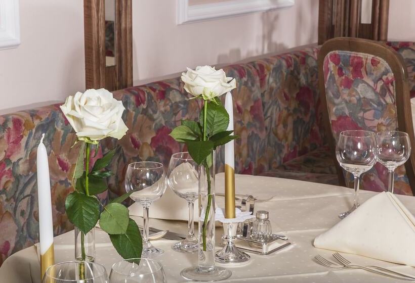 ホテル Bergland Obsteig