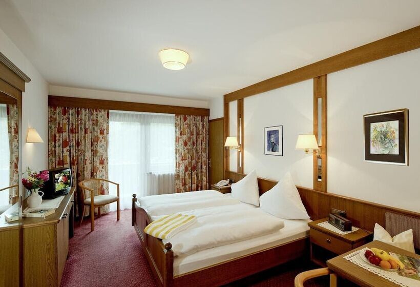 ホテル Bergland Obsteig