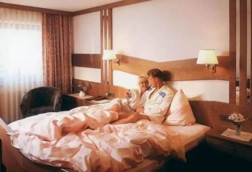 ホテル Bergland Obsteig