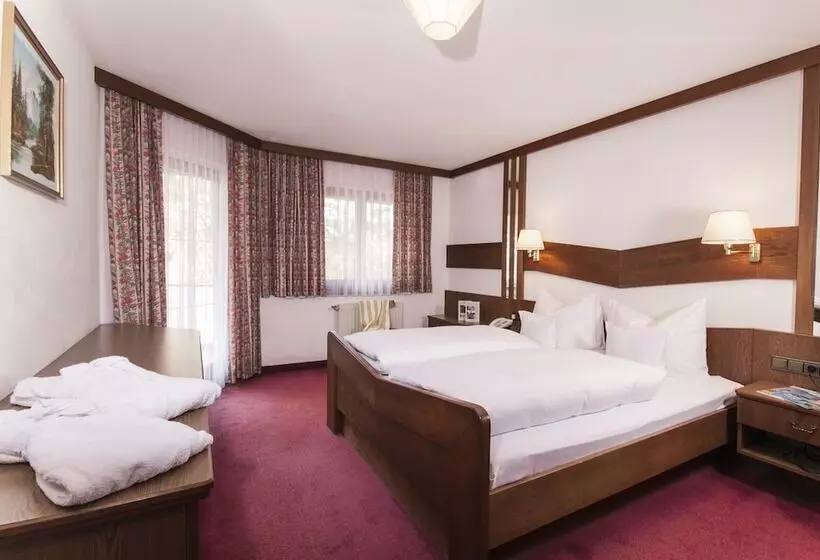 ホテル Bergland Obsteig