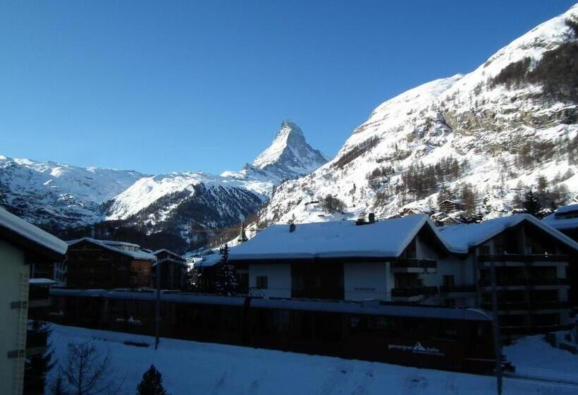 בית מלון כפרי Cheminee