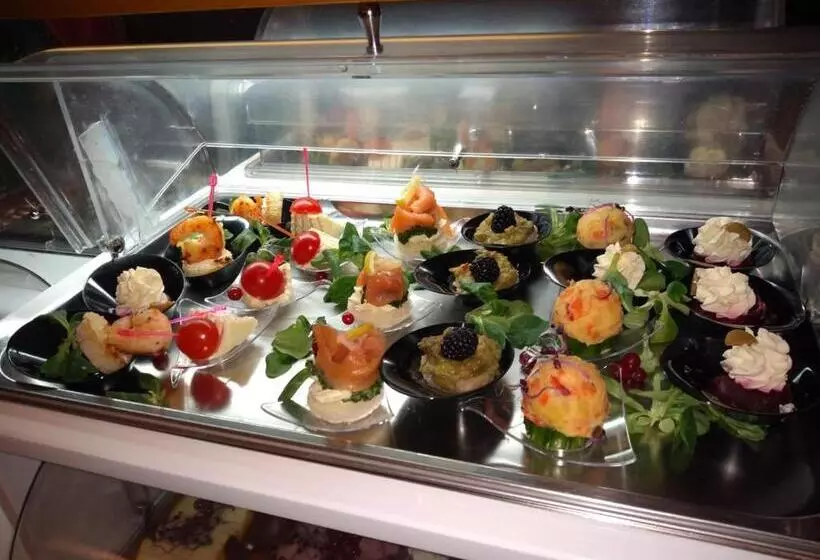 ホテル Complex Jasmine