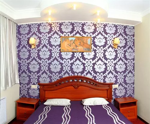 Dukat Hotel On Ibragimova