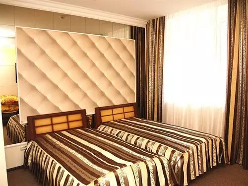 Dukat Hotel On Ibragimova