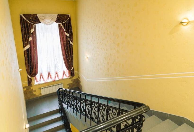 فندق Empire Park