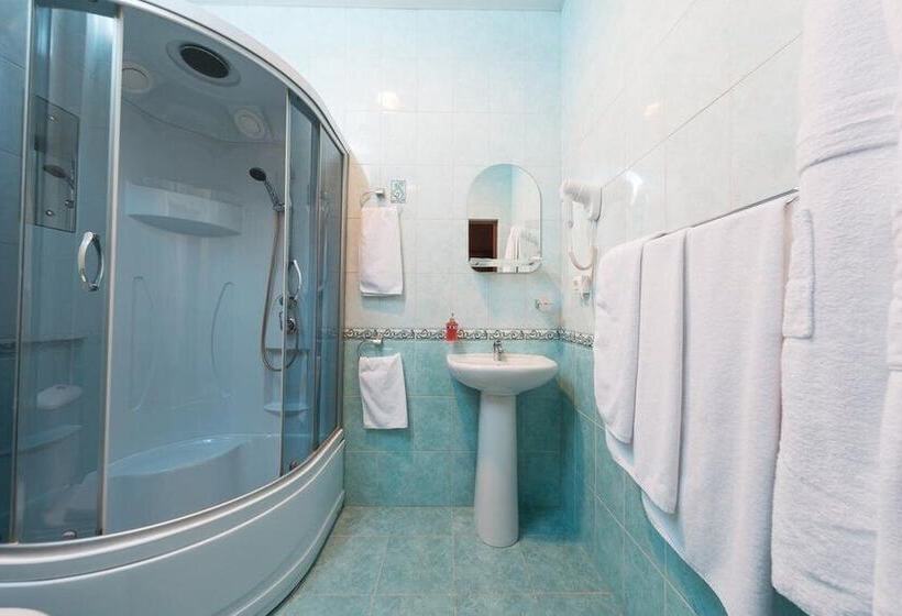 فندق Empire Park