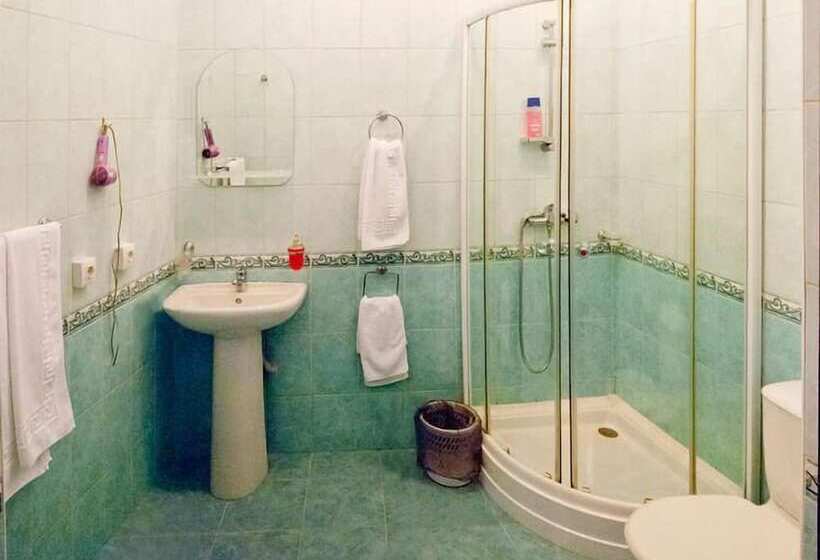 فندق Empire Park