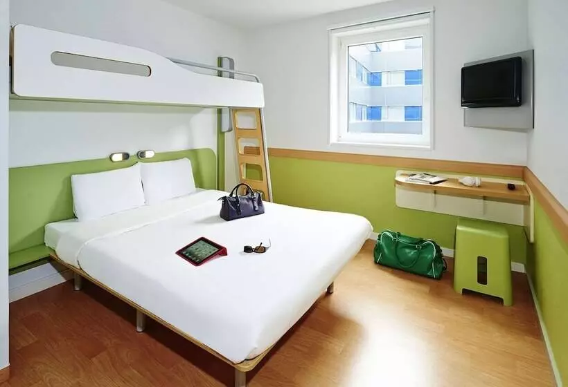 Отель Ibis Budget Geneve Petitlancy