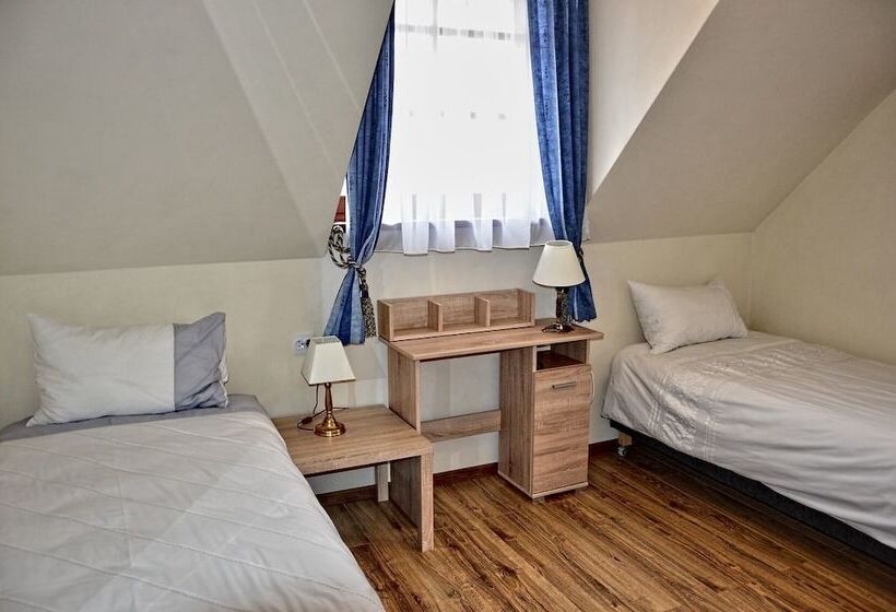 Hôtel Karczma Rzym & Straszny Dwor