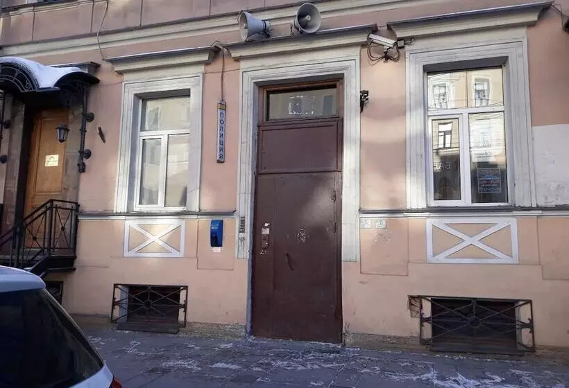 ホテル Larets On Nevsky Inn