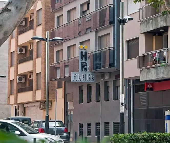 فندق Marina