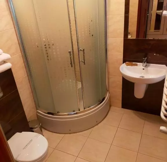 ホテル Pensjonat Wrzos