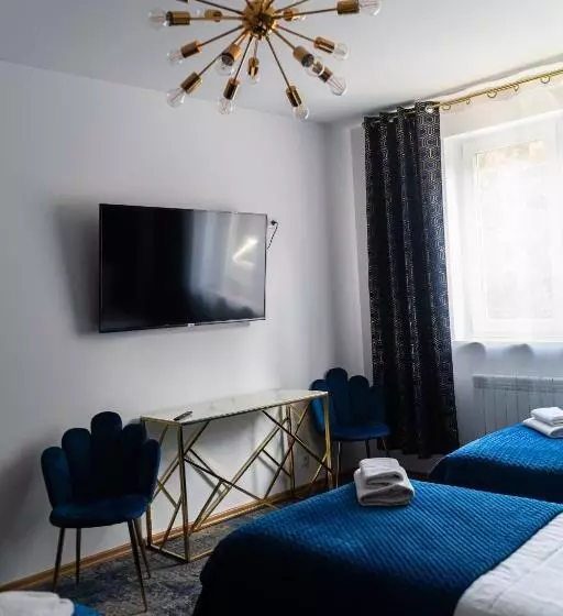 ホテル Pensjonat Wrzos