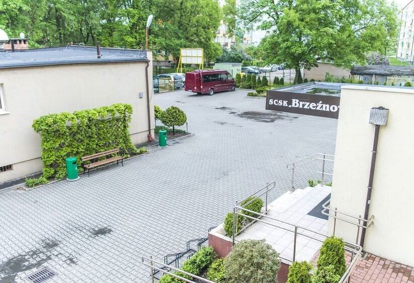 בית מלון כפרי Scsk Brzeźno