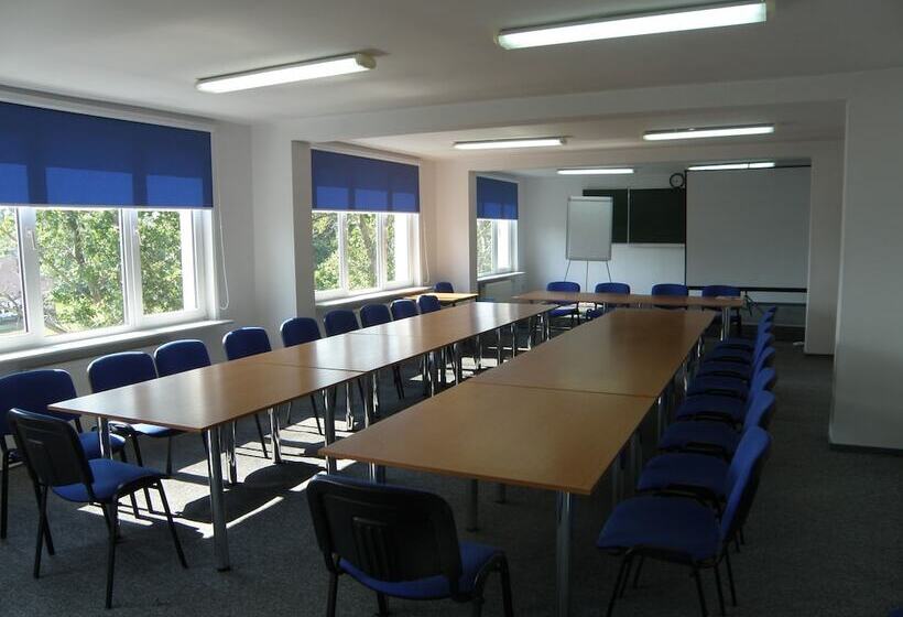 בית מלון כפרי Scsk Brzeźno