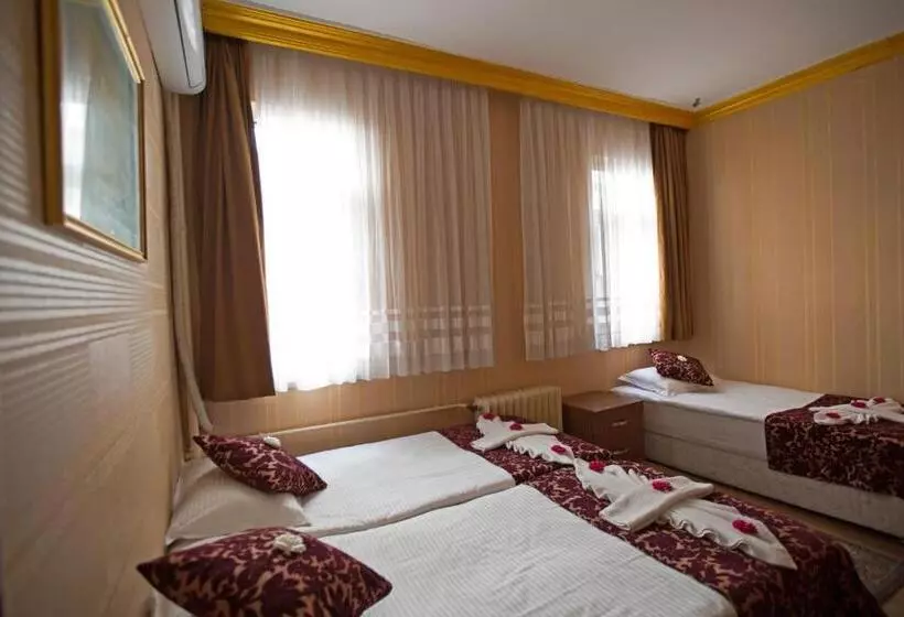 ホテル Sirkeci Emek