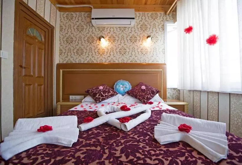 ホテル Sirkeci Emek