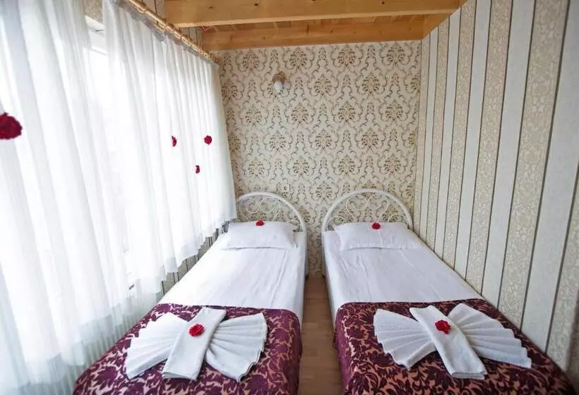 ホテル Sirkeci Emek