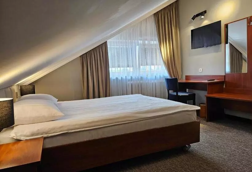 Отель Willa Pirs