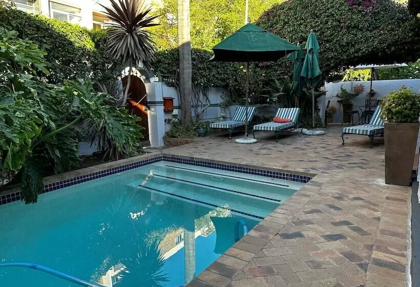 ペンション Olaf S Guest House Solar Installed