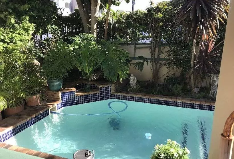 ペンション Olaf S Guest House Solar Installed