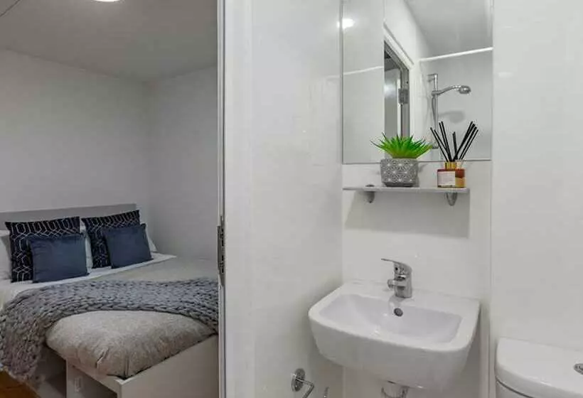 ユースホステル Rooms & Studios For Students Only Bolton