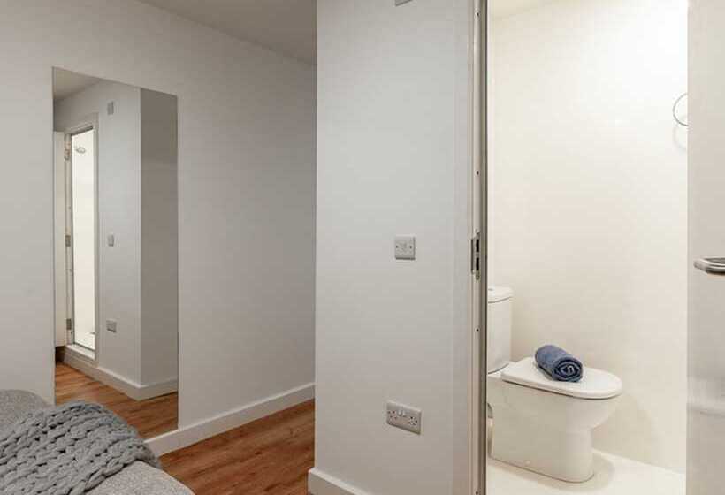 旅馆 Rooms & Studios For Students Only Bolton