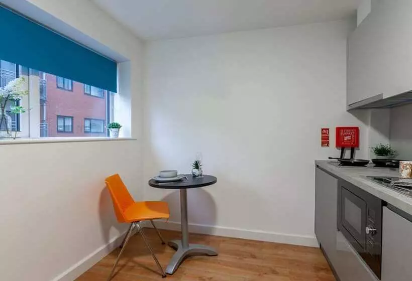 ユースホステル Rooms & Studios For Students Only Bolton