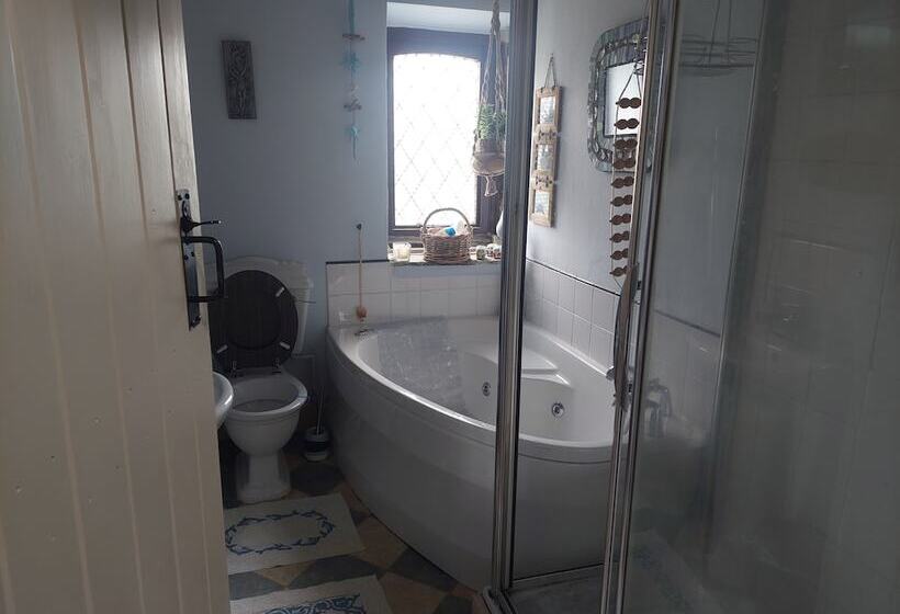 Charming 2 Bed Cottage In Hebden Bridge