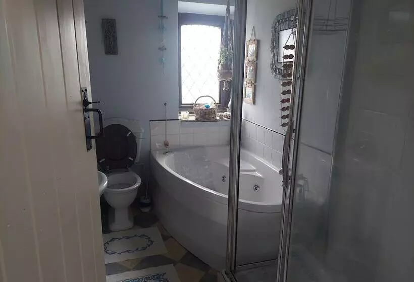 Charming 2 Bed Cottage In Hebden Bridge