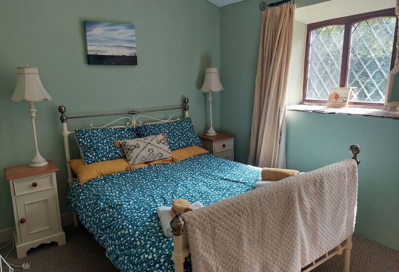 Charming 2 Bed Cottage In Hebden Bridge