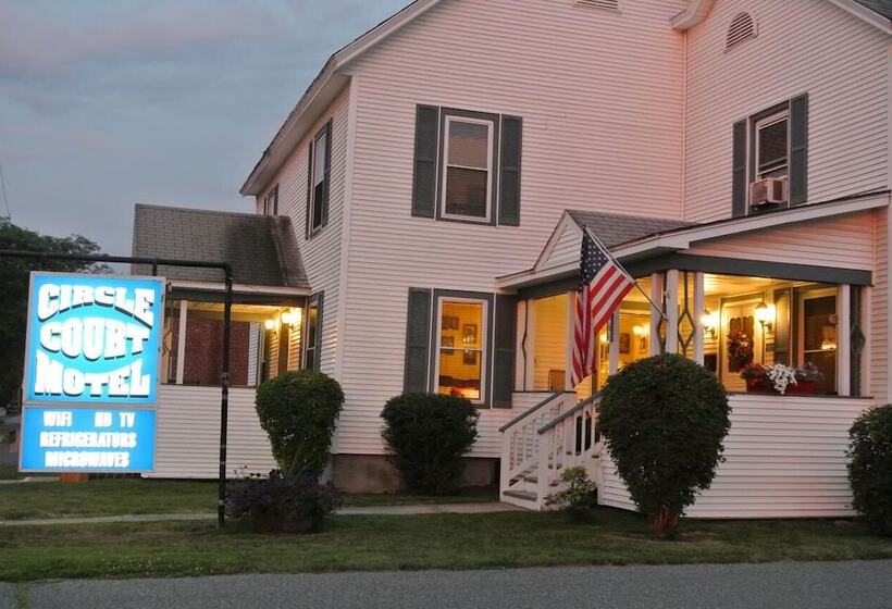 Circle Court Motel