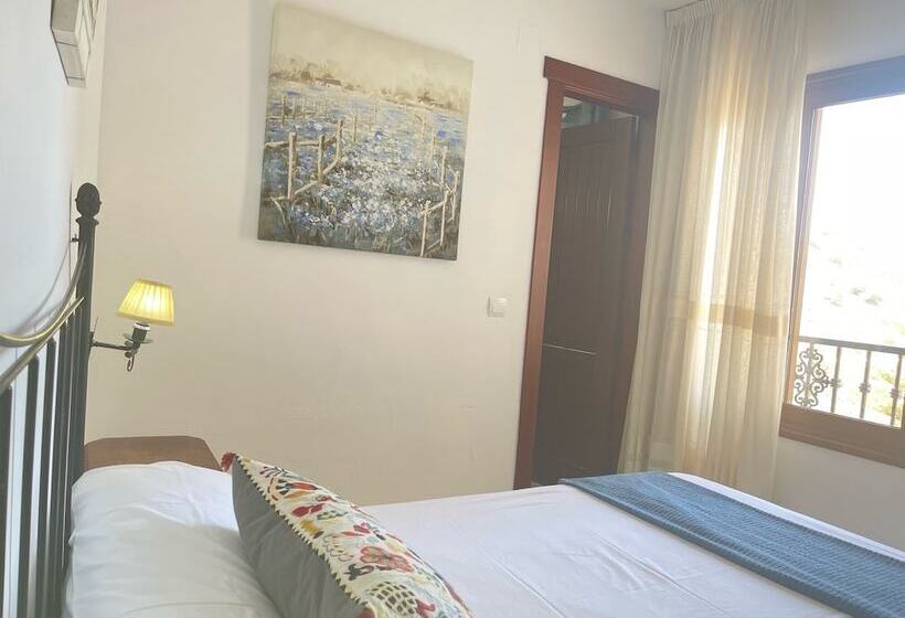 Отель Alandalus