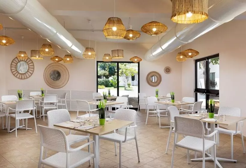 Hotelli Voi Le Muse Essentia