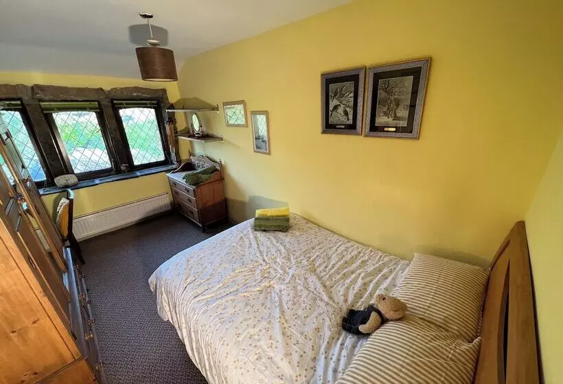 Charming 2 Bed Cottage In Hebden Bridge