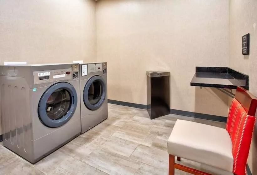 Hotelli Hampton Inn By Hilton Paris