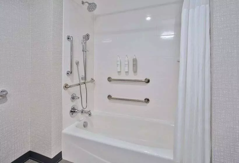 Hotelli Hampton Inn By Hilton Paris