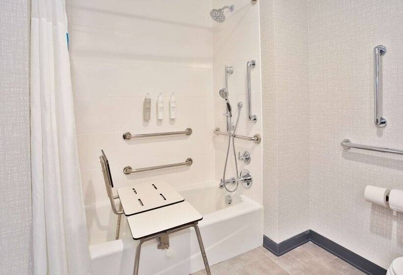 酒店 Hampton Inn By Hilton Paris