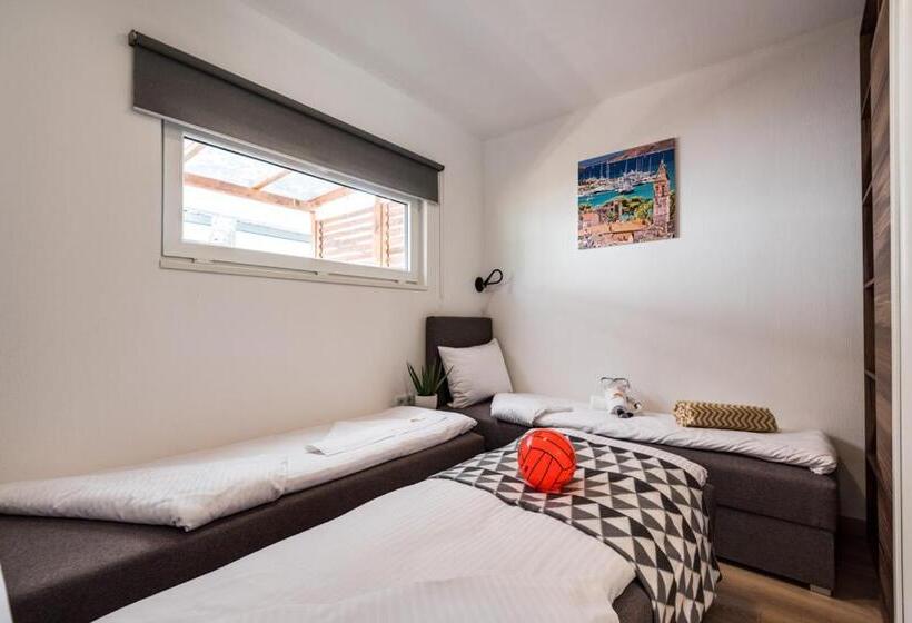 Mobile Home Vodice 27