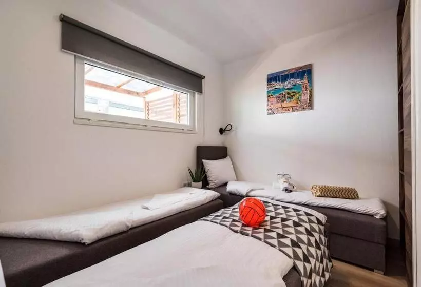 Mobile Home Vodice 27