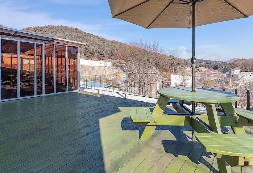 Panzió Gapyeong Mois